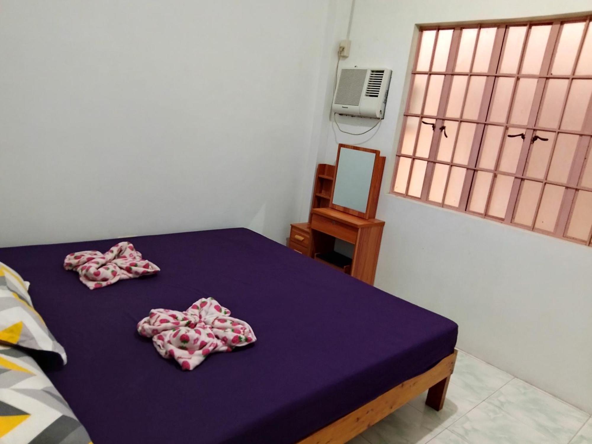 Апартаменты Estrelle Orange House - Backpackers Hub Пуэрто-Принцеса Экстерьер фото
